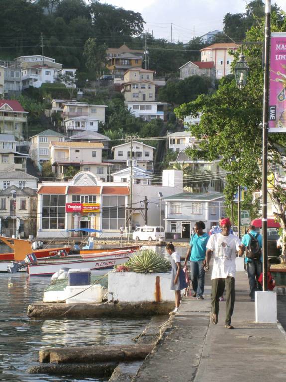 St. George's, a capital de Granada, no Caribe